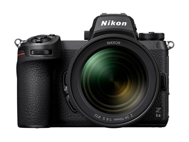 Nikon Z6 II + objectif Z 24-70 mm f/4 S (Précommande)