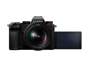 Panasonic Lumix S5 + 20-60mm f/3.5-5.6 + S 70-300mm f/4.5-5.6 - Motion19 — miniature 6
