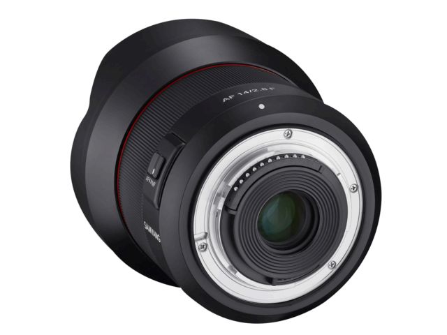 Samyang AF 14 mm F2.8 Nikon F objectif ultra grand angle